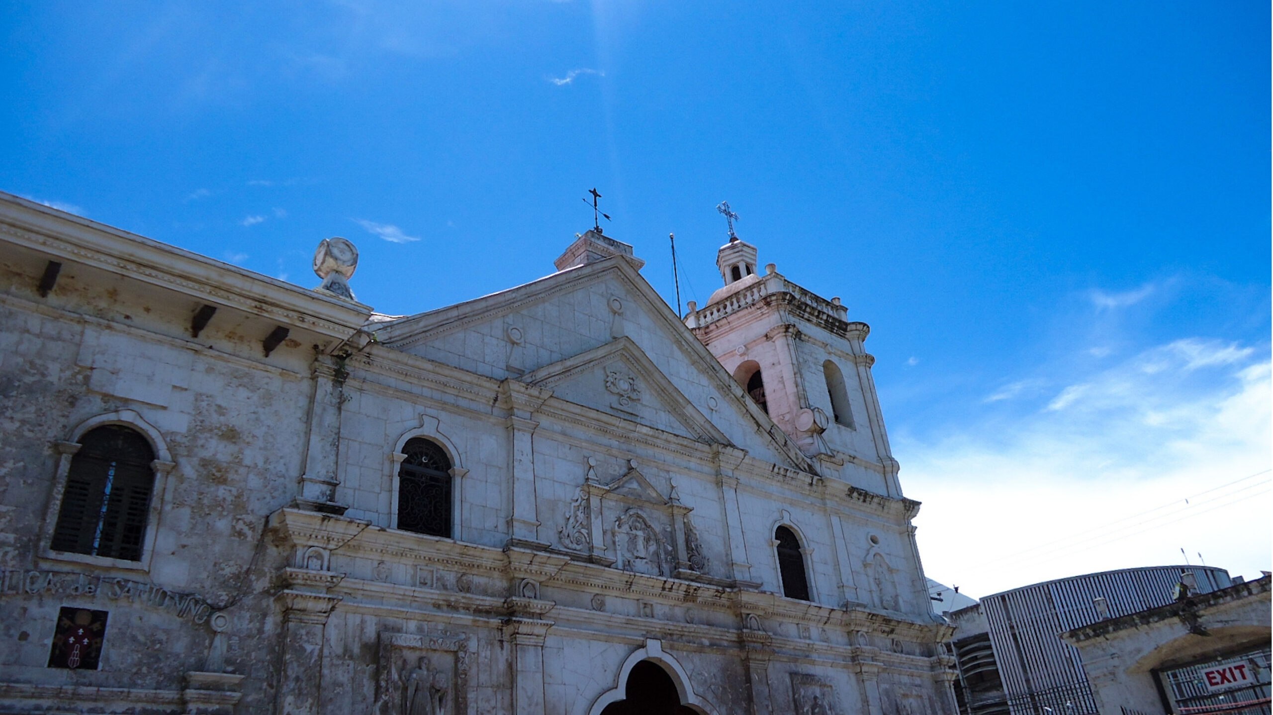 The Basilica Minore del Santo Niño in Cebu is the country’s oldest Roman Catholic church and home to the revered Santo Niño image.