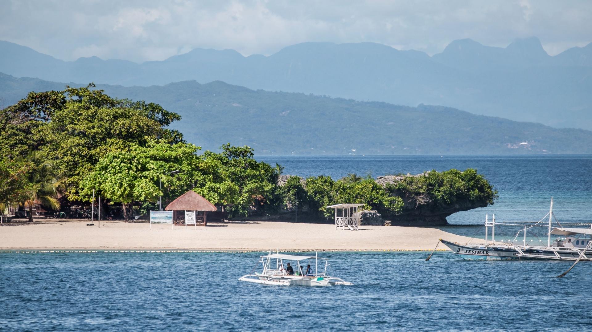 Camotes Islands in Cebu are perfect for relaxation, nature trips, and beach escapes.