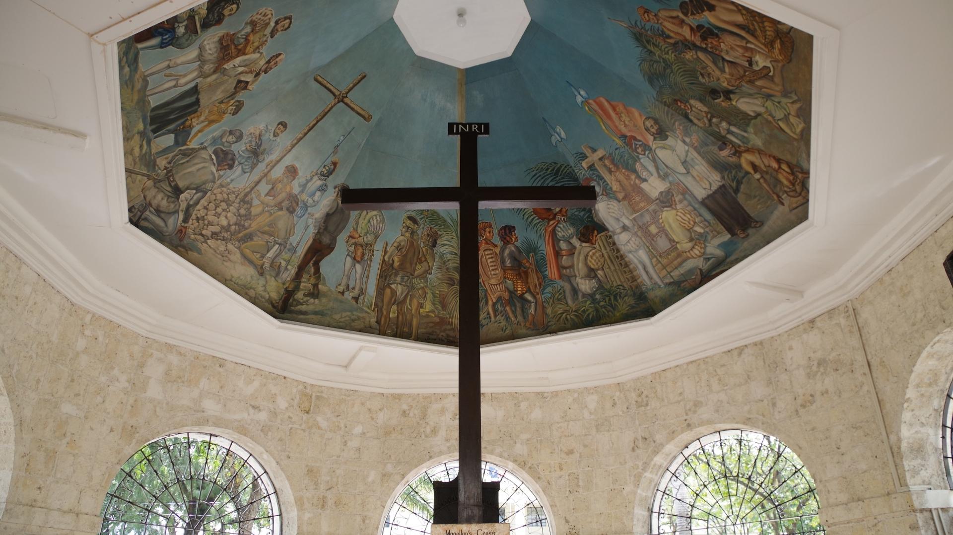Magellan’s Cross in Cebu is a historic landmark symbolizing the arrival of Christianity in the Philippines.